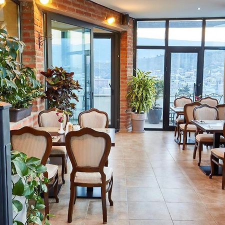Reikartz Avlabari Tbilisi Hotel ภายนอก รูปภาพ