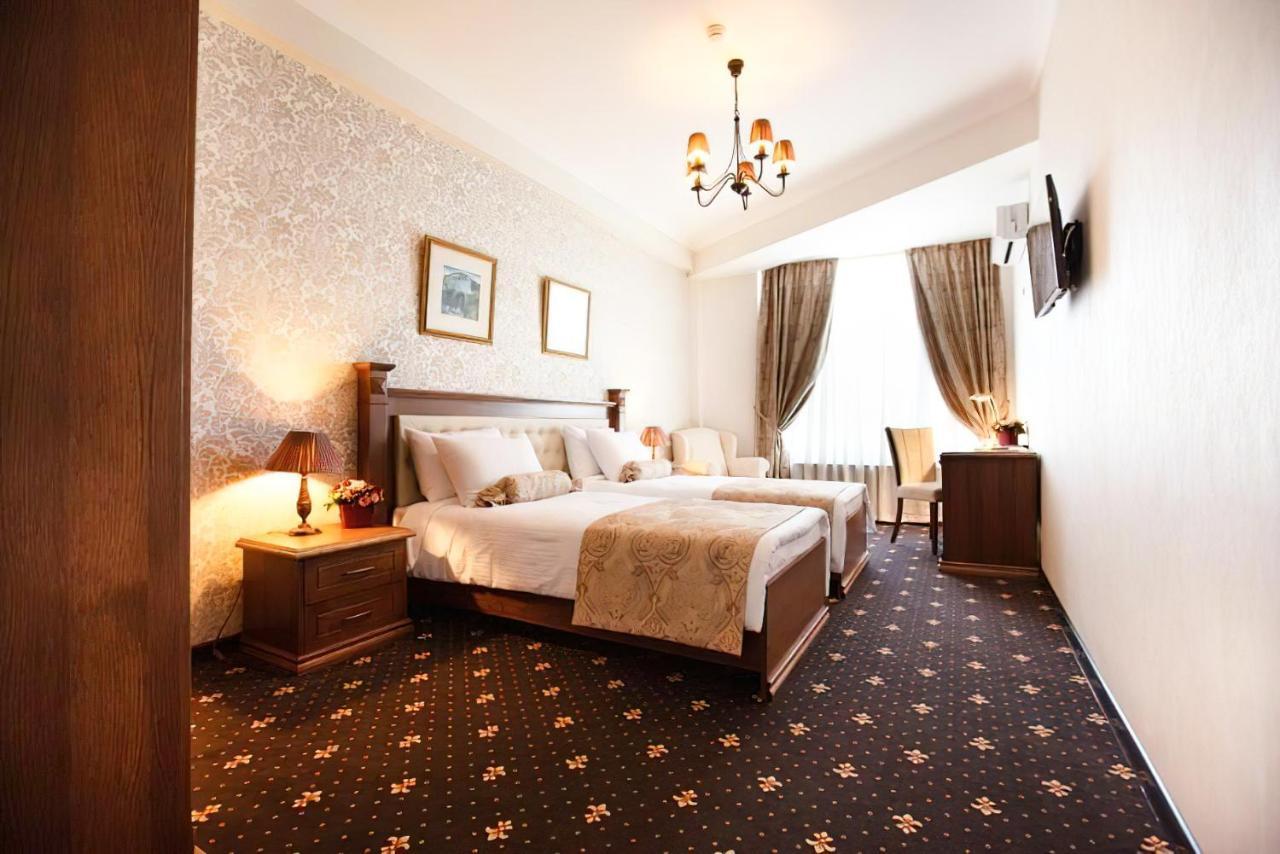 Reikartz Avlabari Tbilisi Hotel ภายนอก รูปภาพ