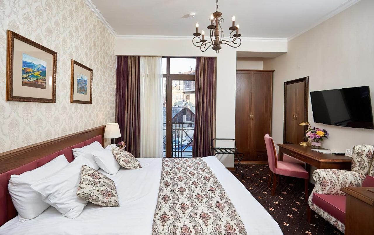 Reikartz Avlabari Tbilisi Hotel ภายนอก รูปภาพ