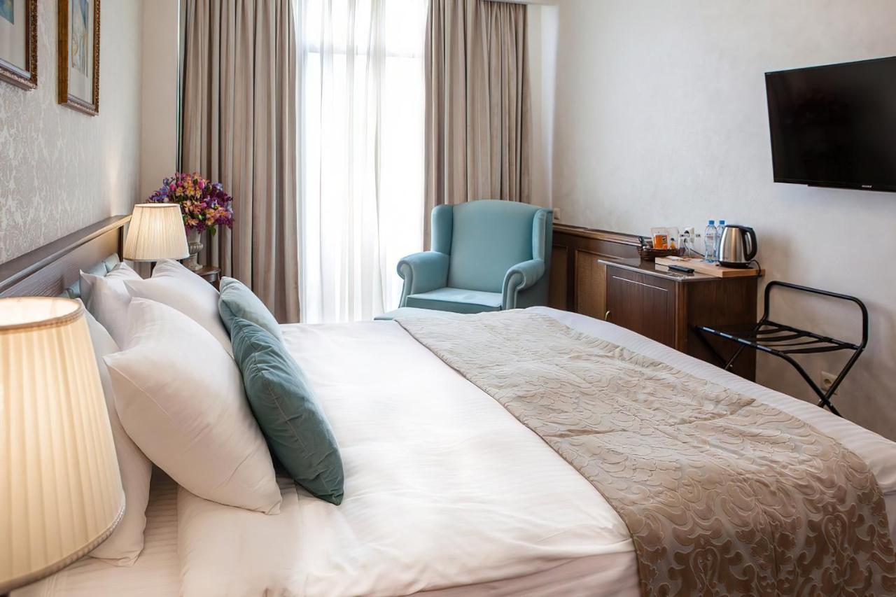 Reikartz Avlabari Tbilisi Hotel ภายนอก รูปภาพ