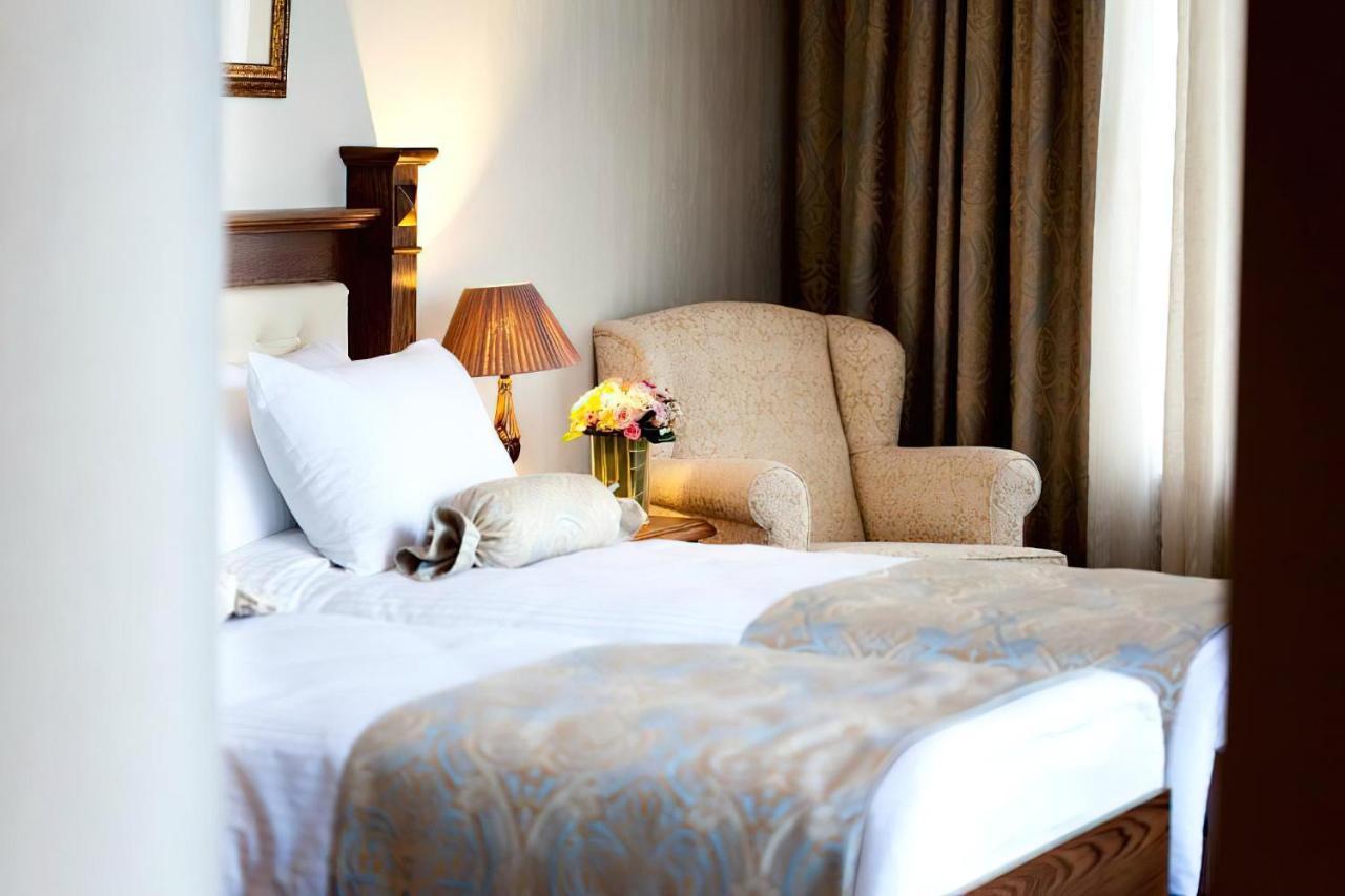 Reikartz Avlabari Tbilisi Hotel ภายนอก รูปภาพ