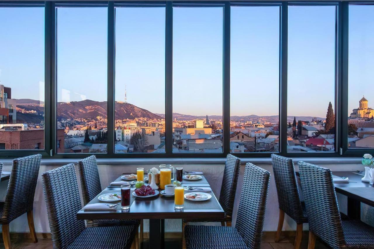 Reikartz Avlabari Tbilisi Hotel ภายนอก รูปภาพ