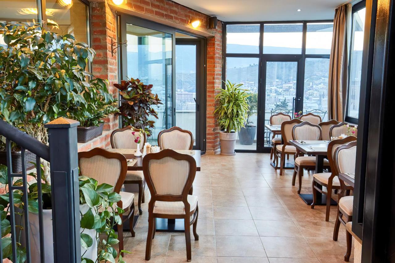 Reikartz Avlabari Tbilisi Hotel ภายนอก รูปภาพ